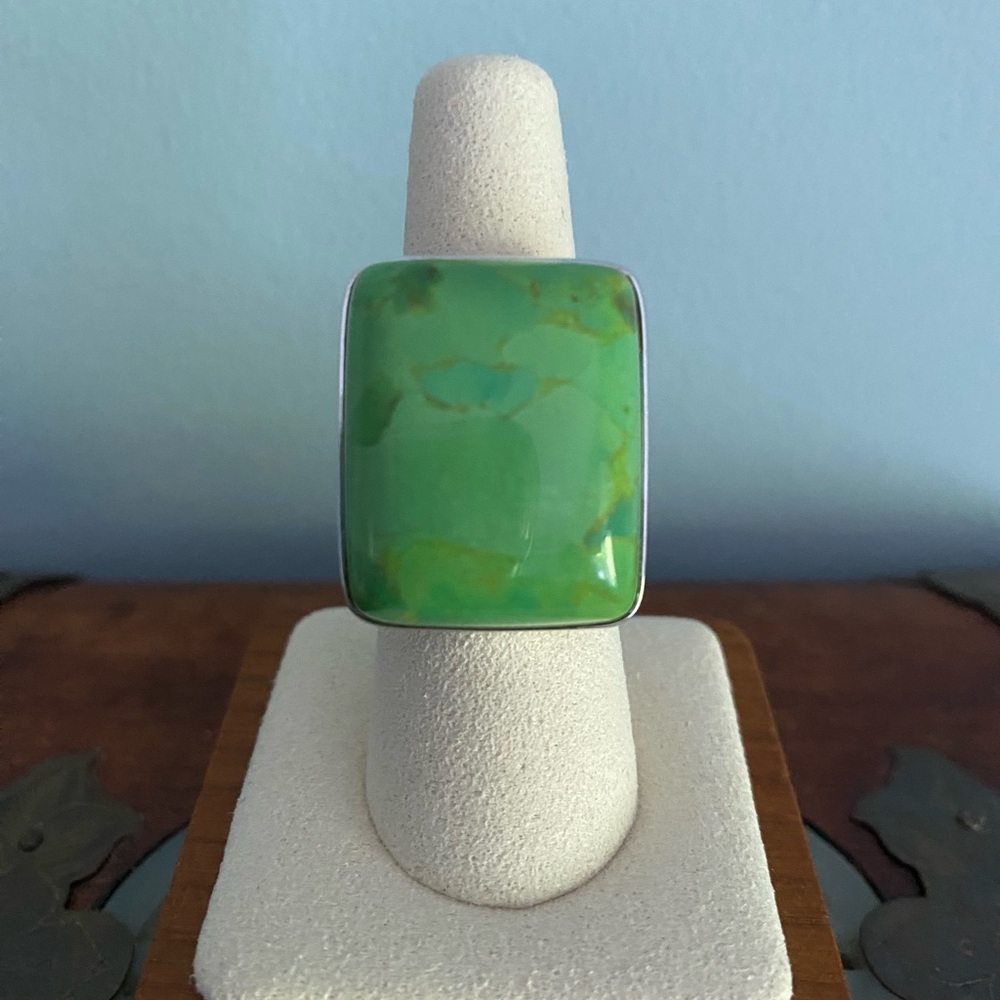 Jay King Green Turquoise Ring size 7.25 in original box.